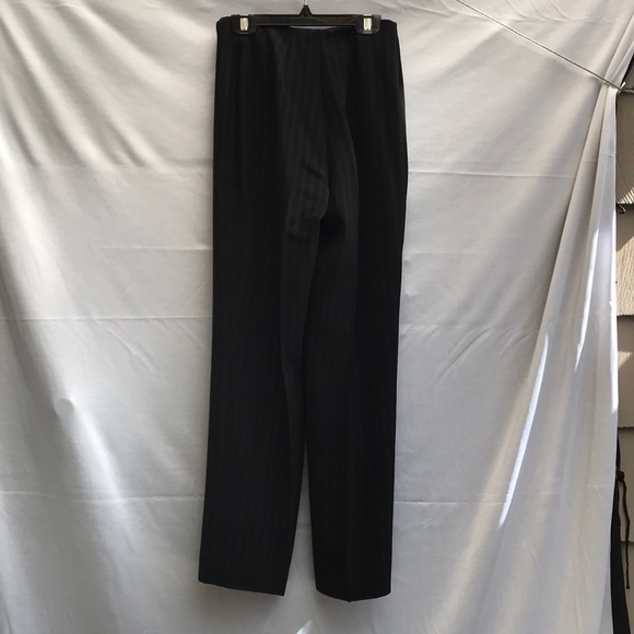 Louben for Laura Petites Blazer and Pants - Picture 9 of 9